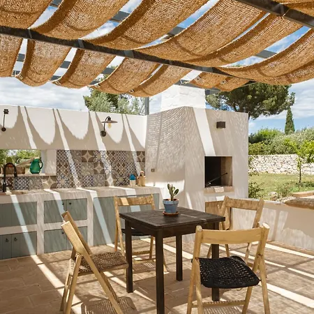 Trullo Elce 11 بيت للعطل *