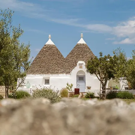 Trullo Elce 11 بيت للعطل *