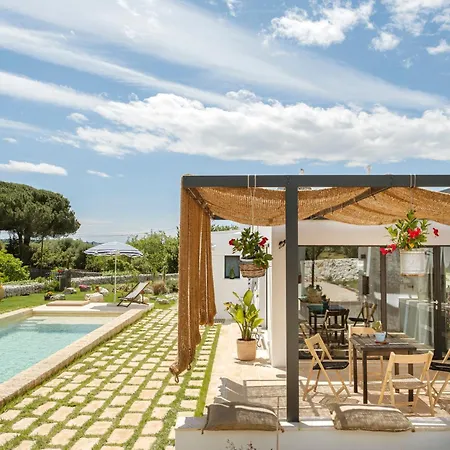 بيت للعطل Trullo Elce 11